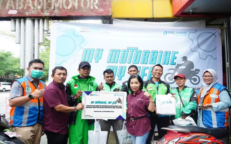  Pelindo Fasilitasi Servis Gratis 100 Pengemudi Ojol di Makassar