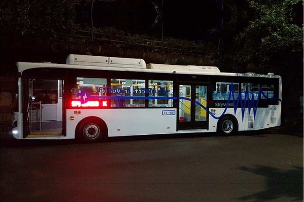  Merek Bus Listrik China di Armada TransJakarta