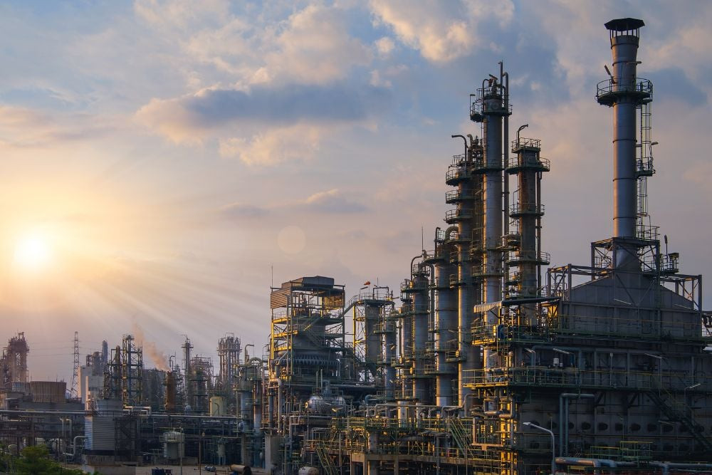  Saham Sektor Migas Siap Memanas di 2023