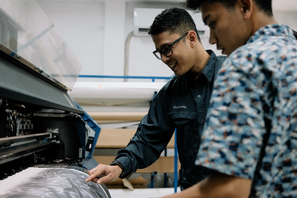Shifting dari Industri Tekstil, Pengusaha Bandung Sukses Bangun Duraking Sport & Outdoor