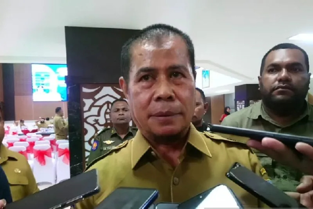 Sekretaris Daerah Provinsi Papua Muhammad Ridwan Rumasukun./Antara-Qadri Pratiwi.