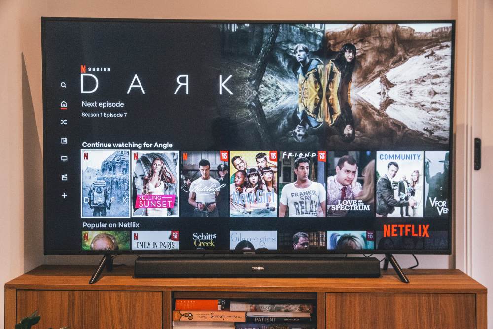  Begini Cara Berlangganan Netflix di HP, TV, dan Laptop