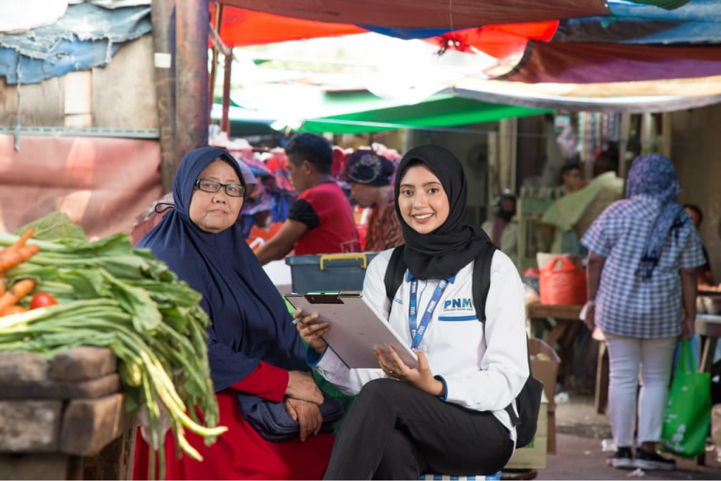  UGM Sampaikan Kontribusi PNM Mekaar di Komunitas