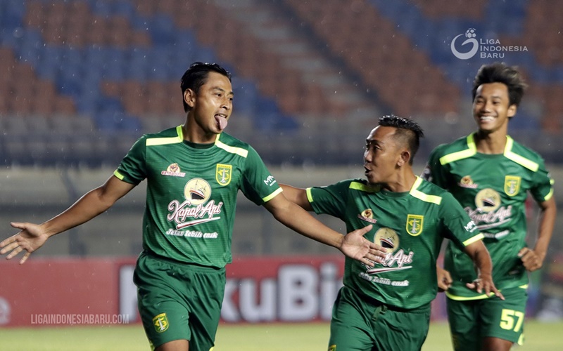 Tim Persebaya. Hasil Liga 1 Indonesia, Persebaya Amankan Tiga Poin Usai Taklukkan Bhayangkara FC/Liga Indonesia