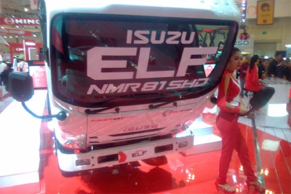  Ini Alasan Isuzu Belum Mau Pasarkan Elf Listrik di Indonesia