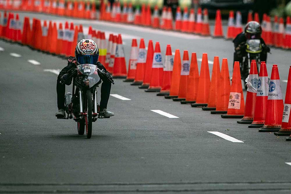  Polda Metro Jaya Gelar Street Race Yang Diikuti Ribuan Pembalap