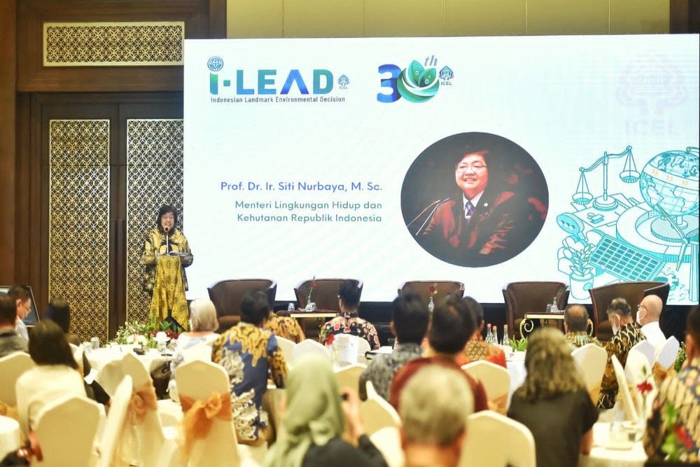 Menteri Lingkungan Hidup dan Kehutanan Siti Nurbaya memberikan sambutan saat peluncuran I-LEAD ICEL/KLHK