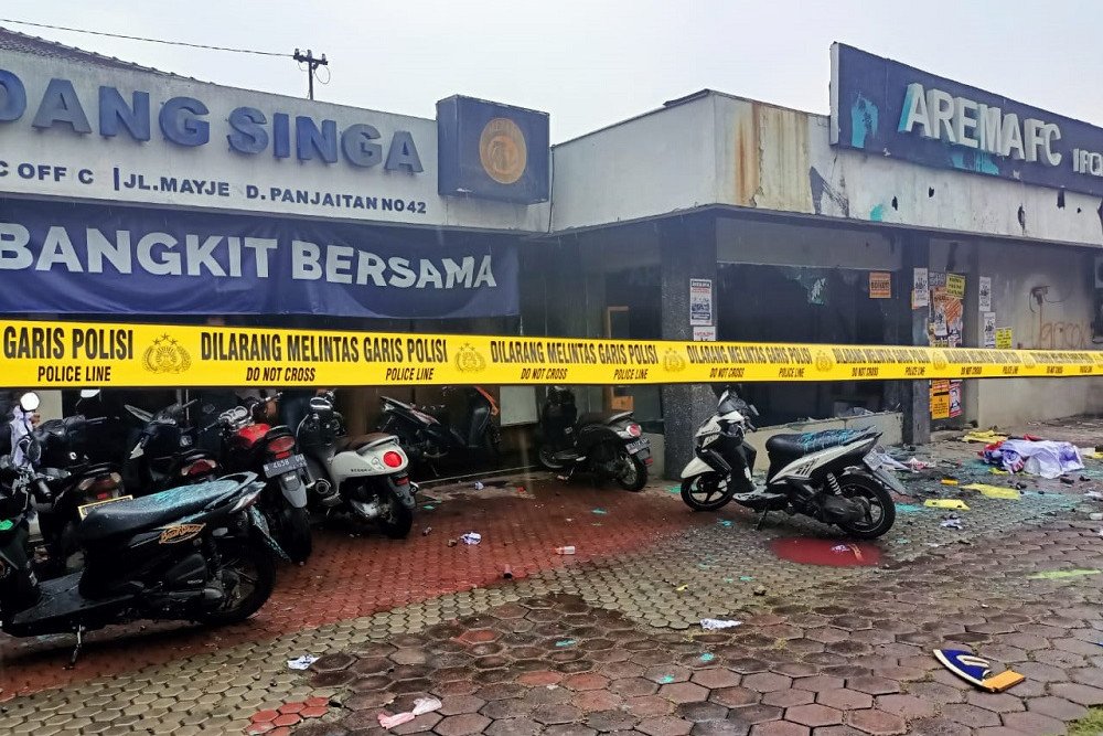  Demo Aremania di Depan Kantor Arema FC Berujung Ricuh