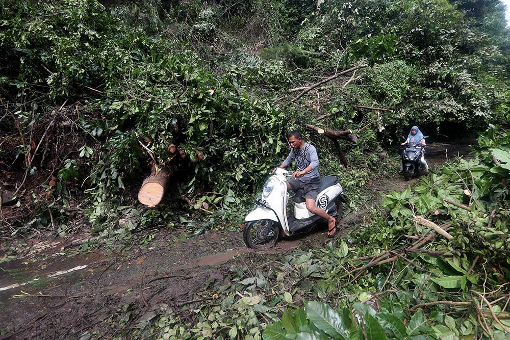  Cuaca Ekstrem di Aceh Mengakibatkan Terjadinya Longsor di Sejumlah Titik