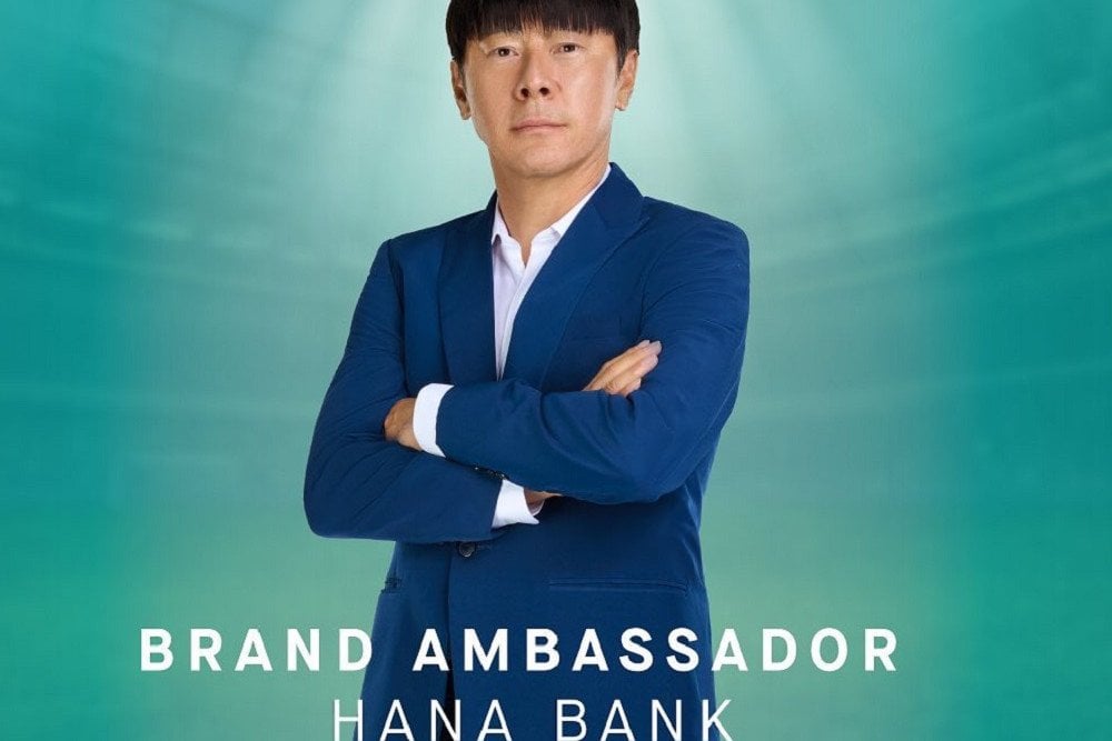  Jadi Bintang Iklan Hana Bank, Pelatih Timnas Indonesia Shin Tae-yong Trending Topic