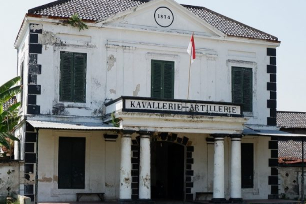 Gedung Kavallerie-Artillerie Pura Mangkunegaran Solo/pariwisatasolo.surakarta.go.id
