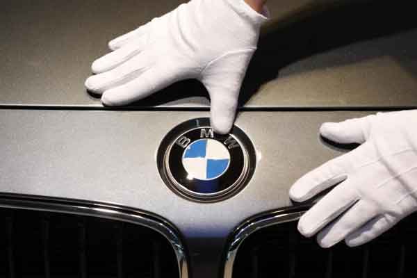  BMW Gelontorkan Rp13 Triliun untuk Produksi Global Mobil Listrik