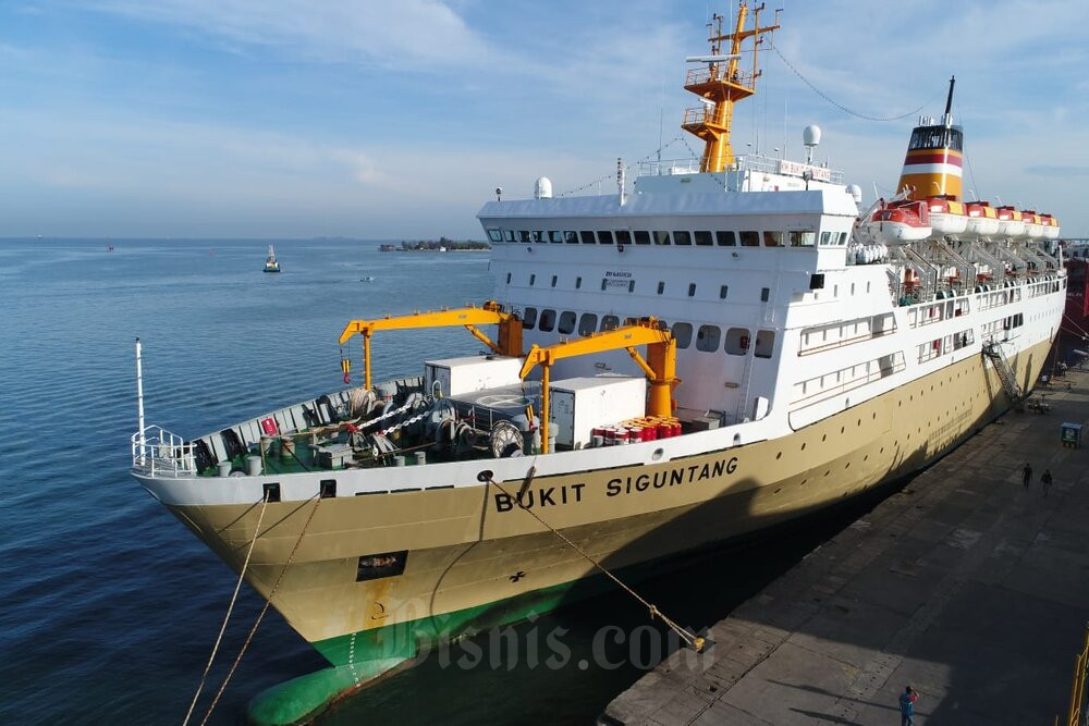  Arus Penumpang dan Barang Melalui Kapal di Manokwari Tumbuh Positif