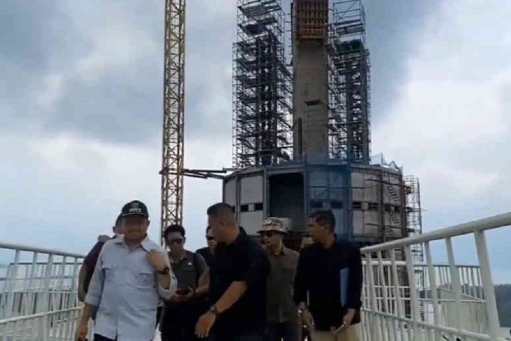 Bupati Dony Optimistis Menara Kujang Sapasang Jatigede Diresmikan Mei 2023