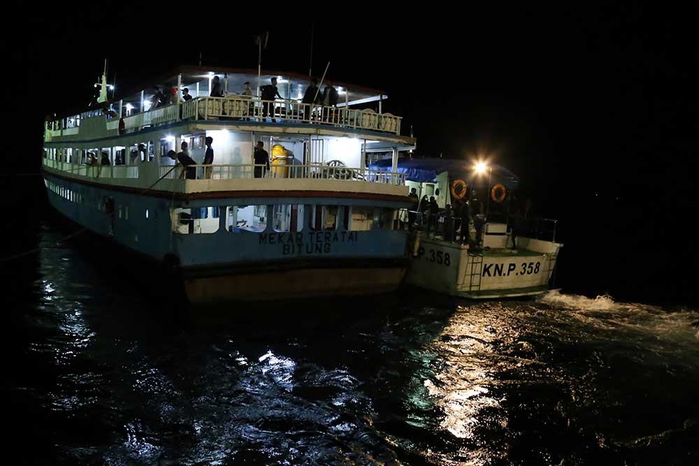  Kapal Mekar Teratai Berhasil Dievakuasi Setelah Tiga Jam Terobang-Ambing di Laut