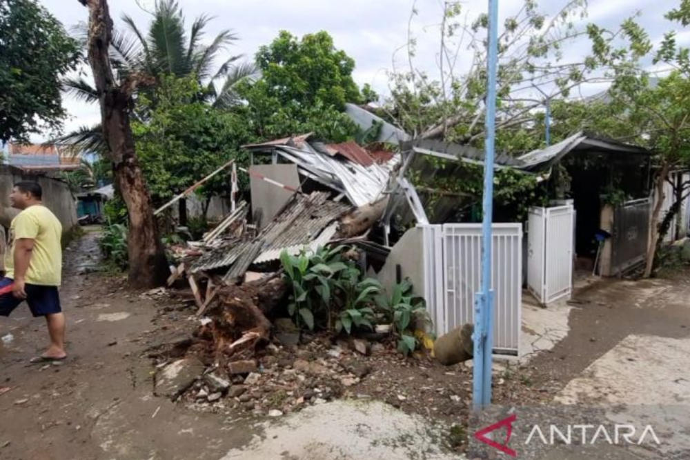  Ini Daftar Lokasi Puluhan Rumah di Bekasi yang Rusak Diterjang Angin Kencang