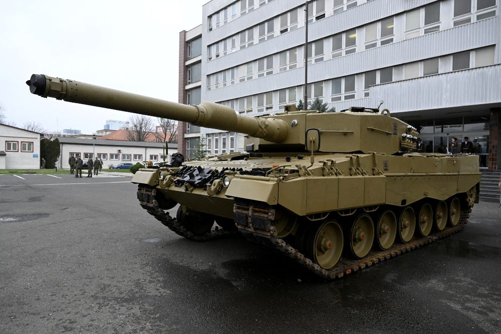 Jerman ingkar janji soal pengiriman tank Leopard 2 ke Ukraina. REUTERS/Radovan Stoklasa/File Foto