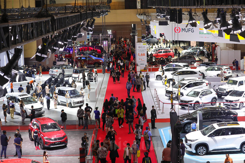  Presiden Jokowi Buka Pameran Indonesia International Motor Show (IIMS) 2023