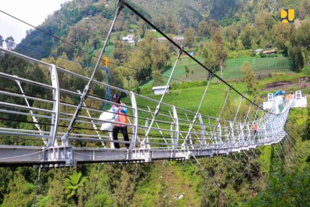  Biaya Pembangunan Jembatan Kaca Bromo Rp15 Miliar, Keamanan Terjamin