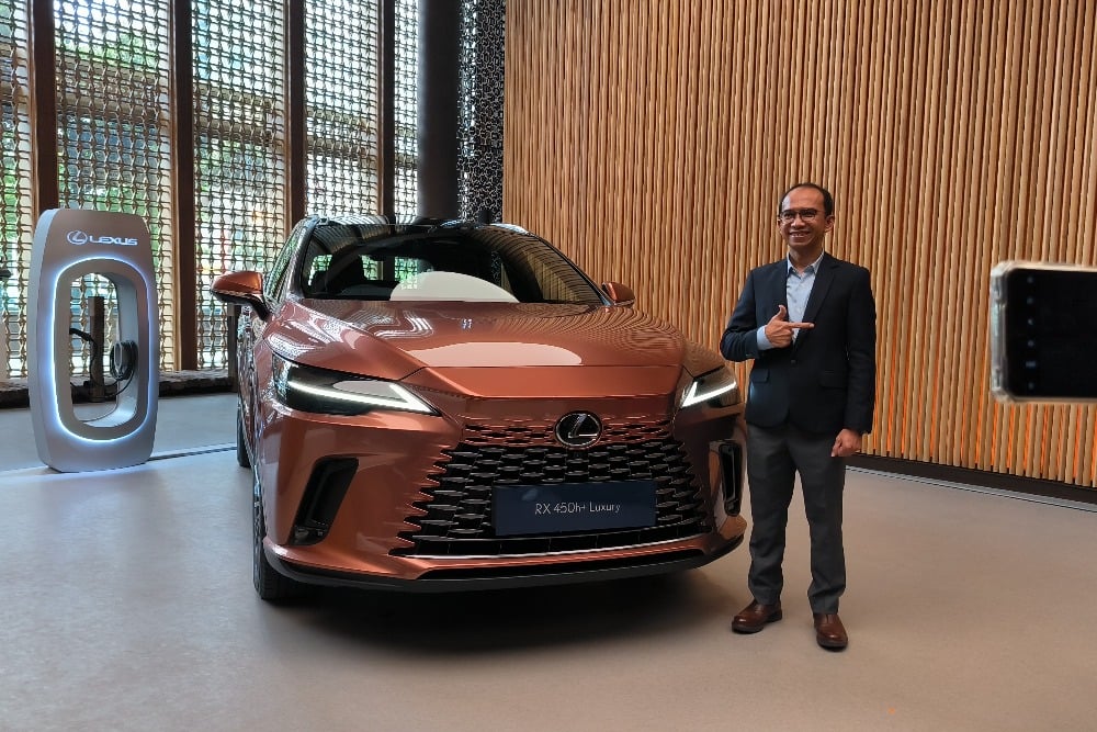  Lexus Indonesia Luncurkan Mobil Listrik Plug-In Hybrid, Ini Target Pasarnya