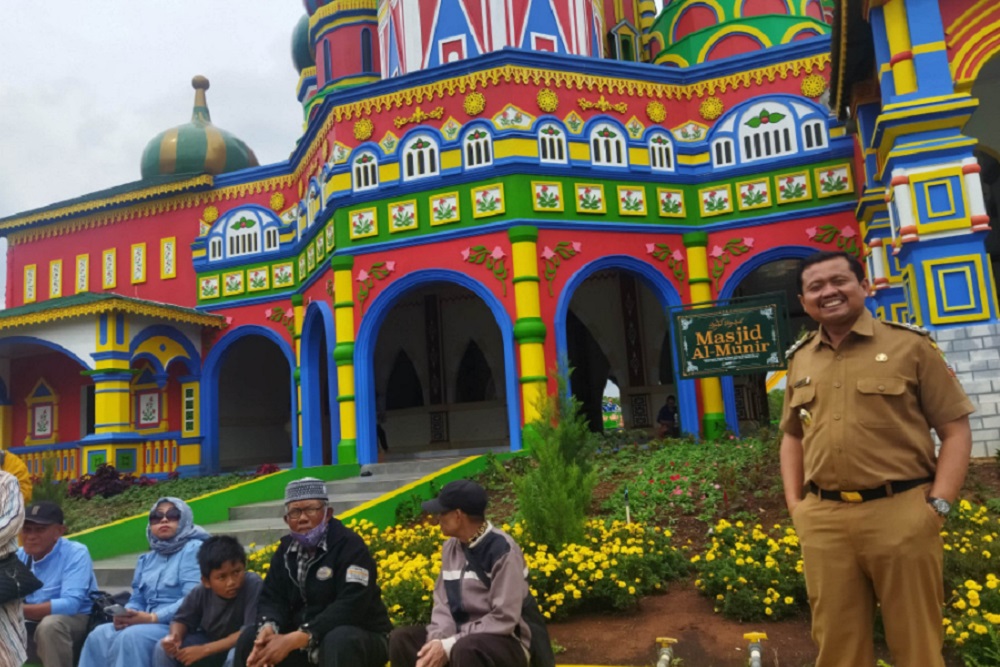  Masjid Al Jabbar Ditutup Sementara, Bupati Dony: Masjid Al Kamil Tak Kalah Indah