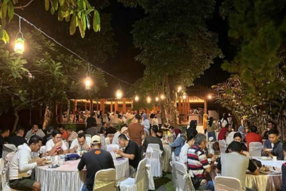 Resto Bilik Kayu Heritage milik Rafael Alun Trisambodo
