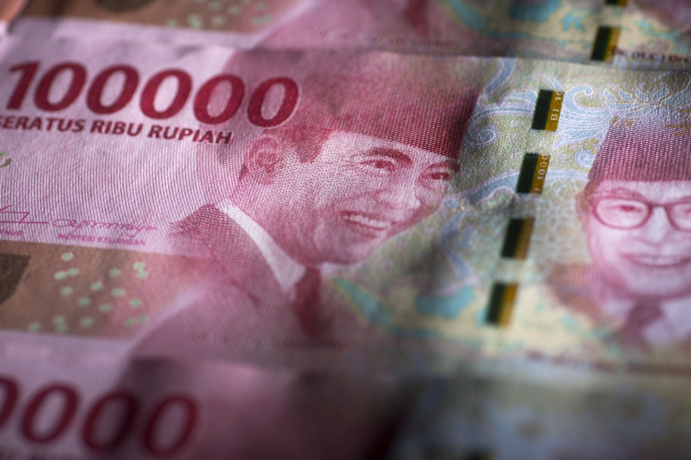  Rupiah Pimpin Pelemahan Mata Uang Asia, Ditutup di Rp15.367
