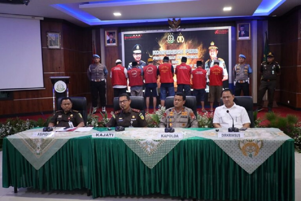 Polda Banten melimpahkan berkas perkara kasus dugaan mafia beras Bulog ke Kejaksaan Tinggi Banten/Humas Polri.