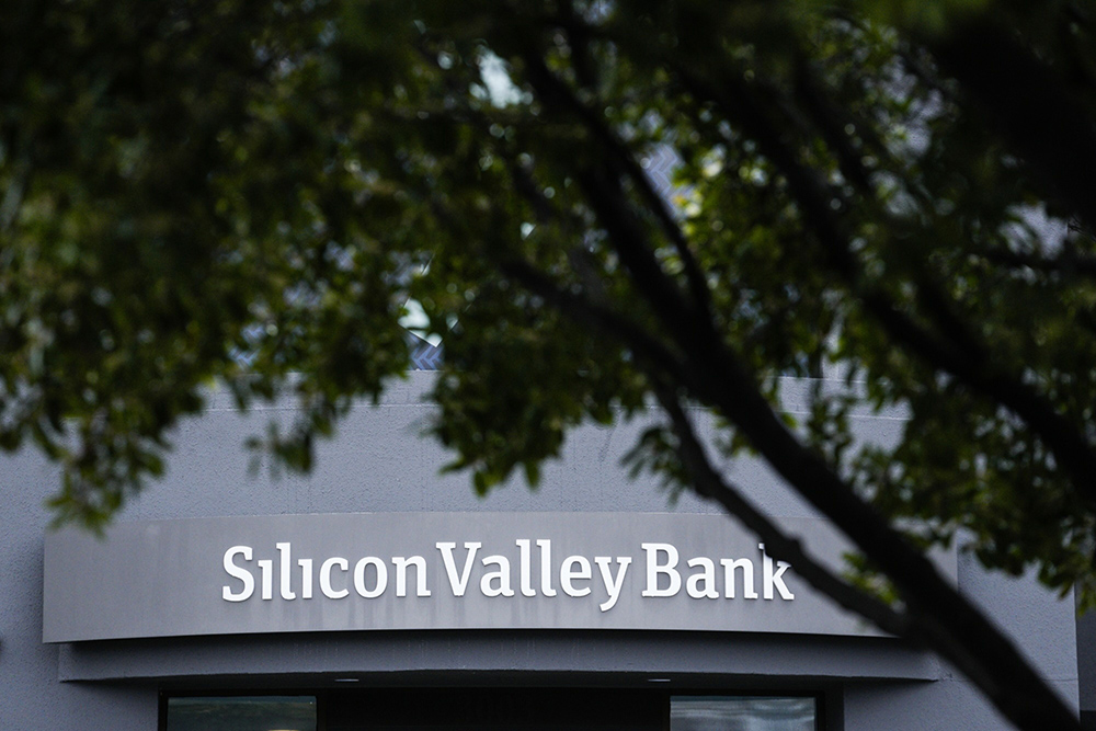  Silicon Valley Bank (SVB) Bangkrut, Bikin Harga Emas Ngebut