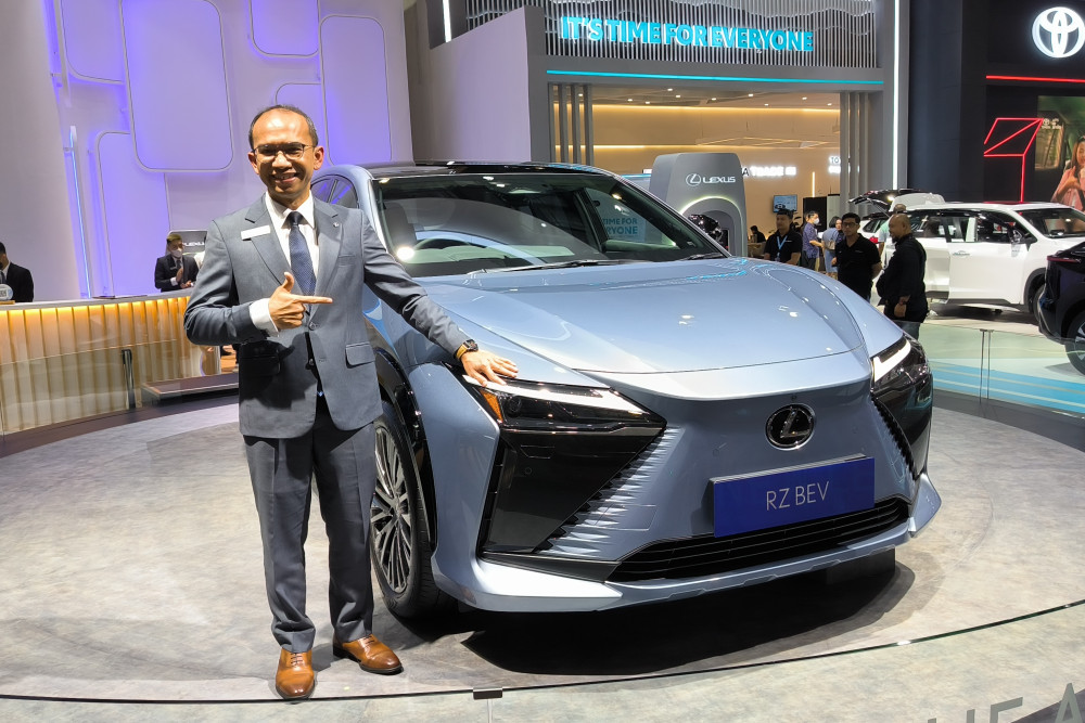  GJAW 2023, Lexus Masih Tutup Rapat Harga Lexus RZ