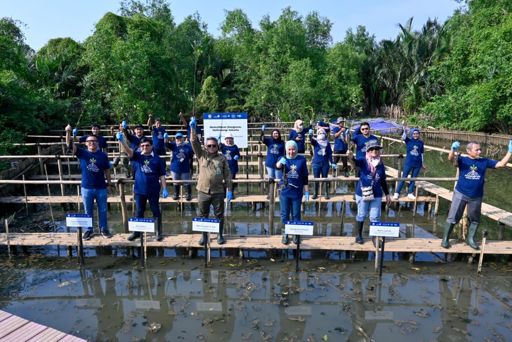  Tugu Insurance dan YKAN dukung Pelestarian Mangrove di SM Muara Angke