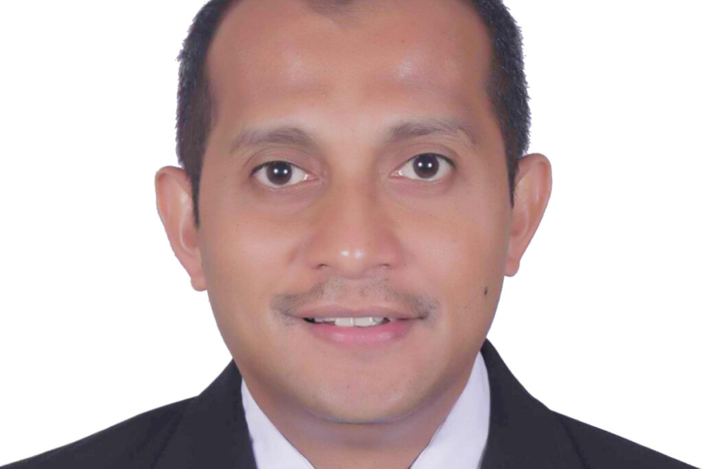  Profil Edward Omar Sharif, Guru Besar UGM yang Menjabat Wamenkumham