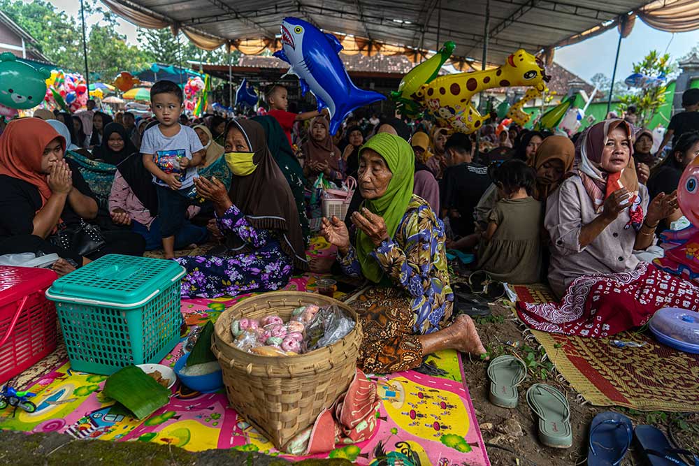  Warga Sleman Yogyakarta Ikuti Tradisi Sadranan Ki Ageng Wonolelo