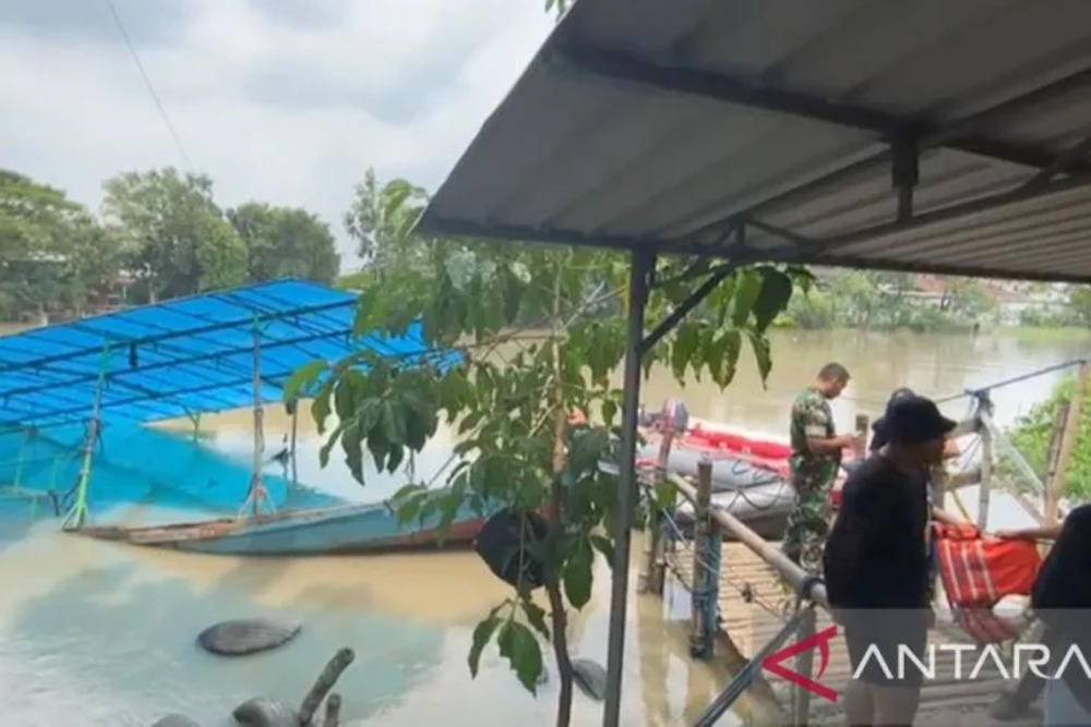  Kronologi Kecelakaan Perahu Tambang di Surabaya