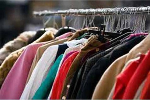 Bea Cukai Minta Pedagang Pakaian Bekas Ilegal Beralih Menjual Produk UMKM