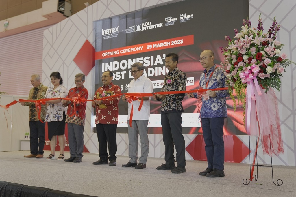  APR dan 12 Mitra Pamerkan Viscose-Rayon di Indo Intertex-Inatex 2023