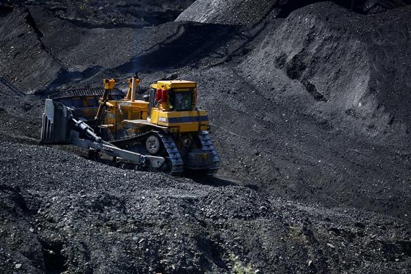 Tambang batu bara./Bloomberg-Luke Sharrett