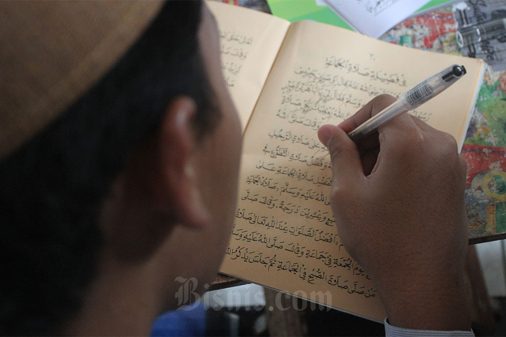  Tradisi Kajian Kitab Kuning di Pondok Pesantren Malang