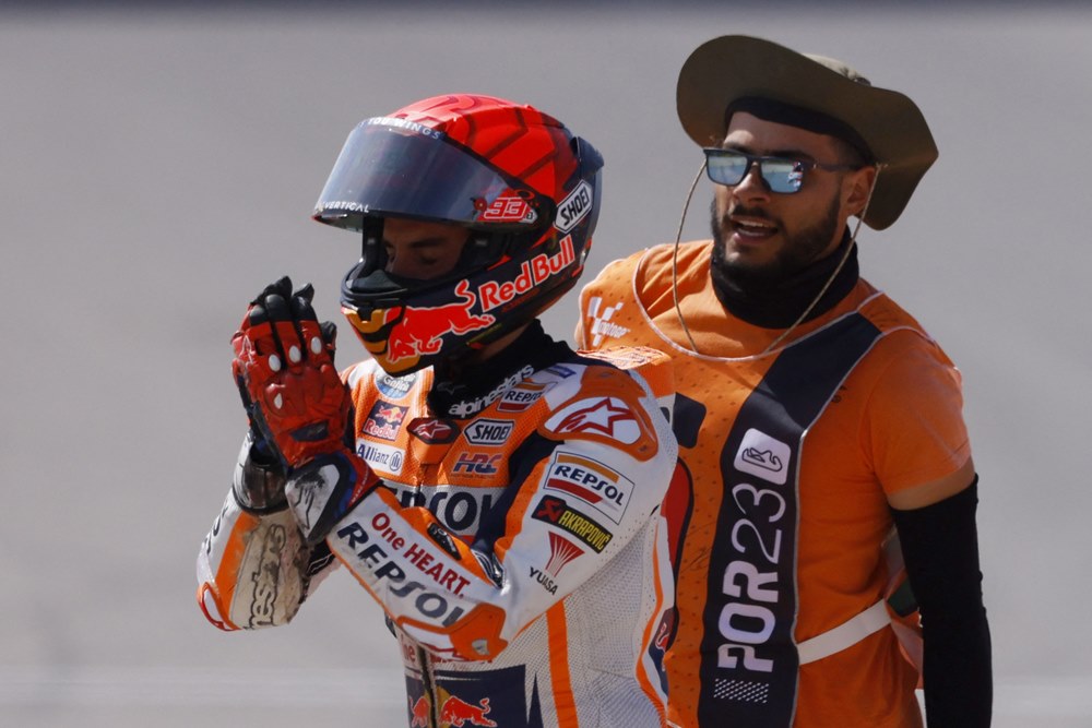  Tim Repsol Honda Bakal Gunakan Segala Cara Batalkan Penalti Marc Marquez