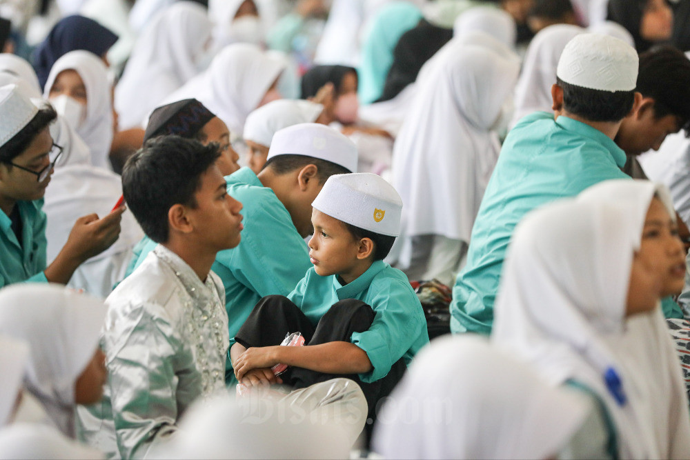  DPD REI DKI Jakarta Berikan Santunan Kepada 1.000 Anak Yatim, Dhuafa dan Disabilitas
