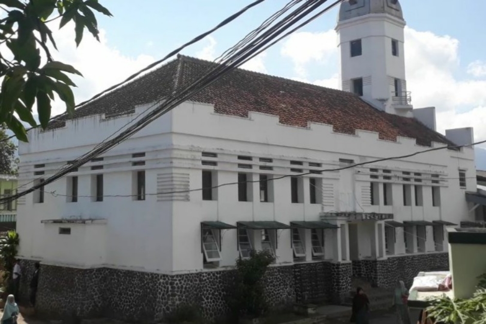  Melongok Masjid Bergaya Art Deco di Garut, Sering Dikira Gereja