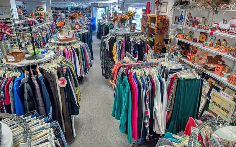  Opini: Hapus Thrifting, Bangkitkan Industri Tekstil RI