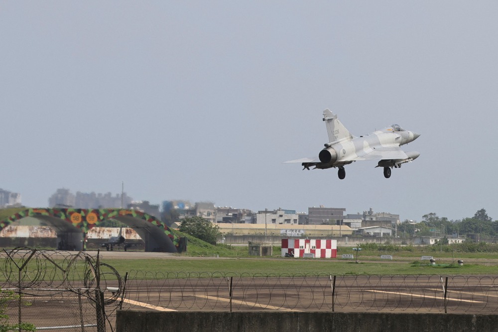  Militer China Blokade Jalur Udara dan Laut Taiwan, Jepang Waswas