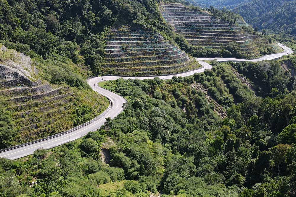  Jalur Mudik Trans Sulawesi di Kawasan Pegunungan Kebun Kopi