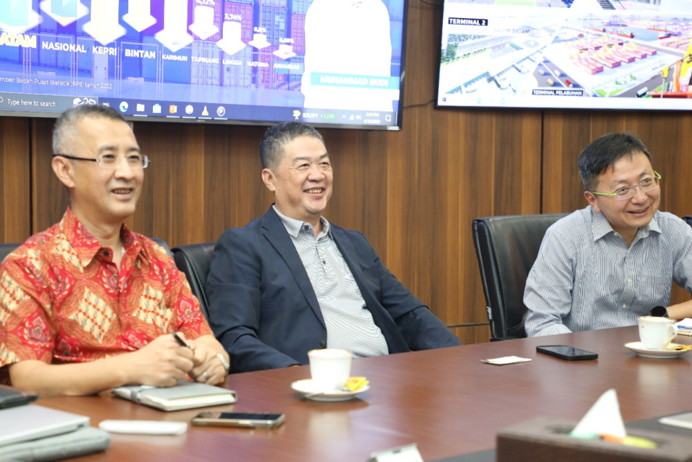 Perwakilan Xinyi Glass Holdings Ltd. mendatangi BP Batam untuk mempelajari iklim usaha di wilayah tersebut. JIBI