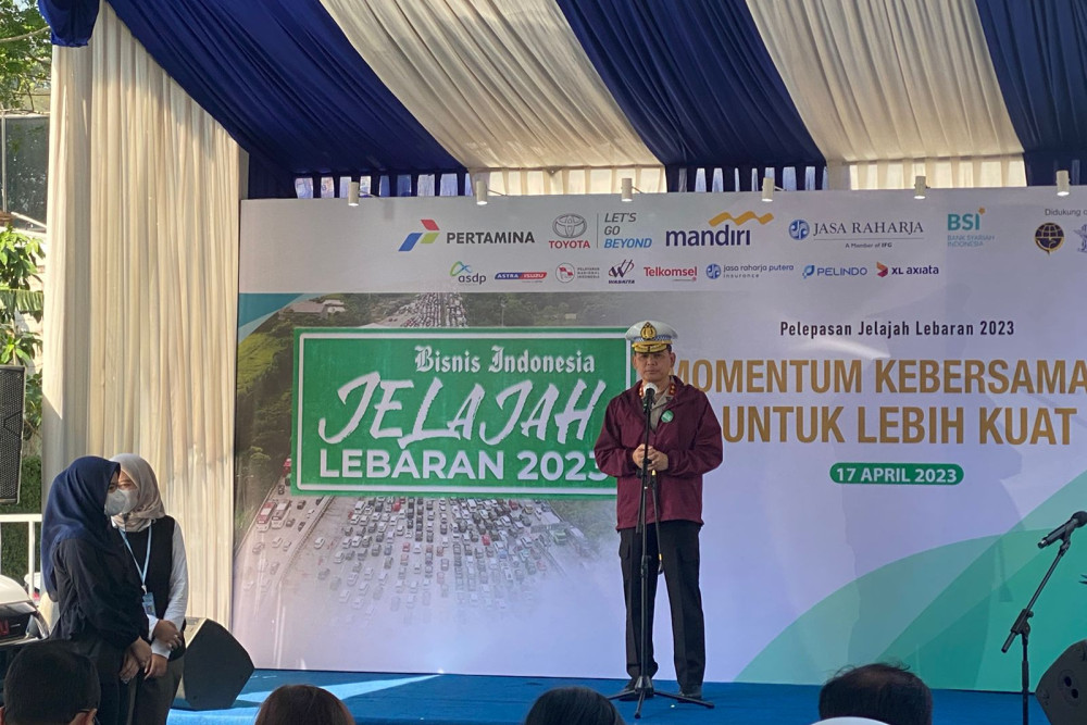 Korlantas Polri Irjen Firman Shantyabudi lepas peserta Program Jelajah  Lebaran 2023 Bisnis Indonesia./JIBI-Nabil