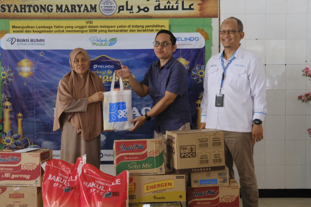 Foto: Pelindo Daya Sejahtera Berbagi Bantuan Ramadhan di 5 Provinsi