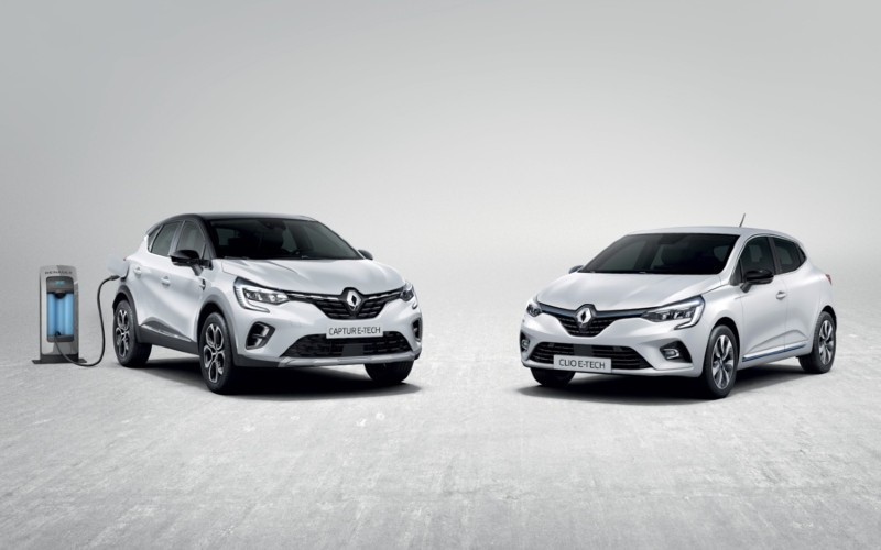 Groupe Renault meningkatkan strategi kendaraan listriknya dengan teknologi hibrida inovatif yang diterapkan pada dua model andalannya : New Clio E-Tech, dan New Captur E-Tech. /Renault