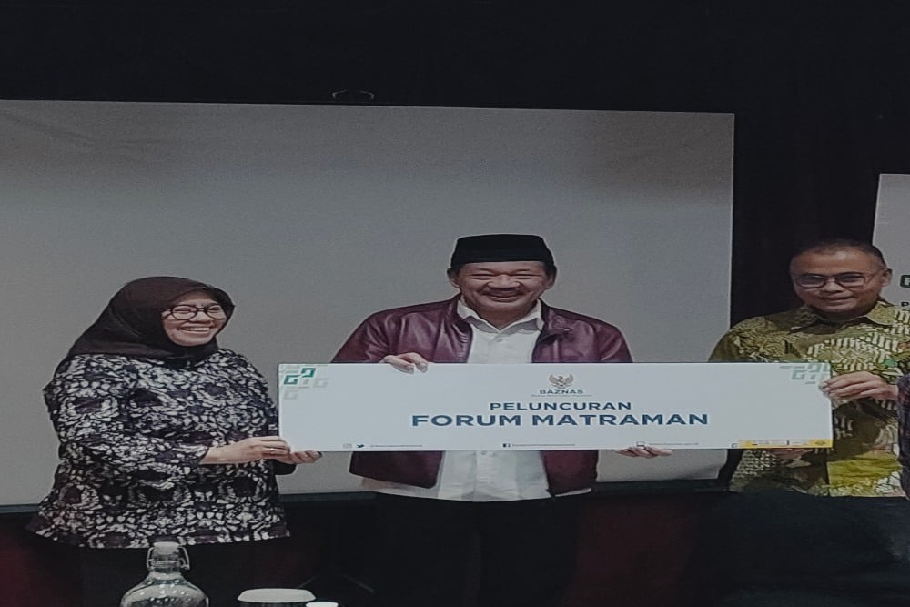 Ketua Baznas Noor Achmad bersama dengan perwakilan dari Forum Pemred meluncurkan wadah diskusi terkait persoalan ekonomi sosial yang dinamakan Forum Matraman, Senin (17/4/2023)