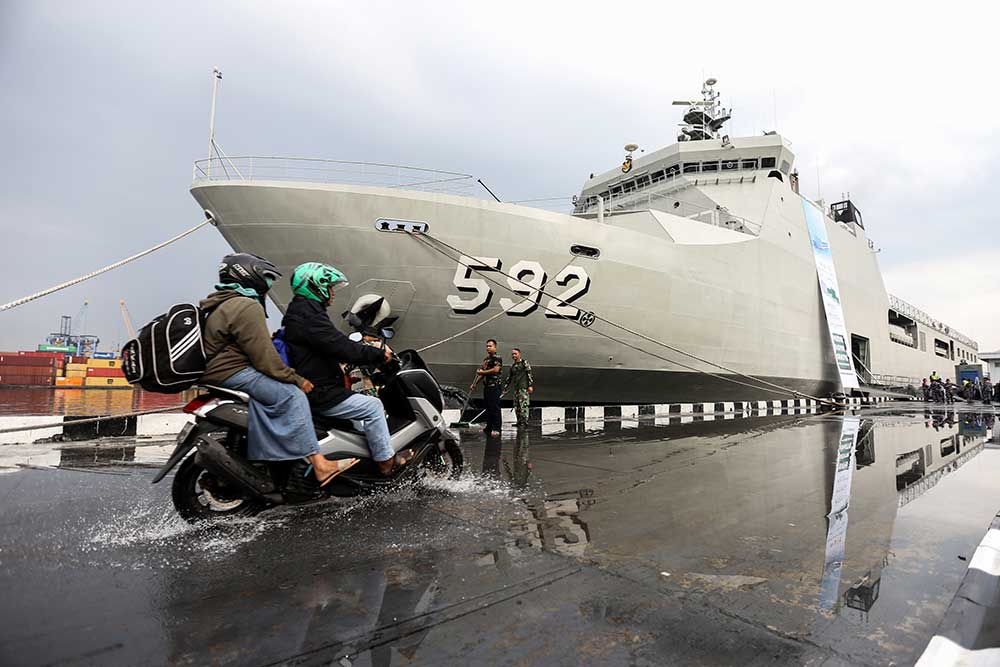  TNI AL Gelar Mudik Gratis Dengan Kapal Perang